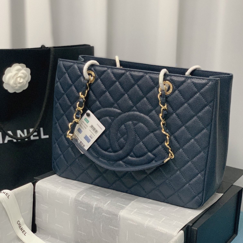 Ch*el shopping bags